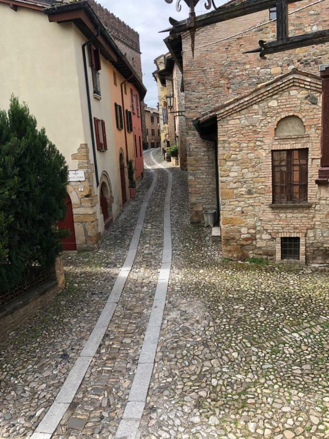 Ferienwohnung Caolzio39 CastellʼArquato Exterior foto